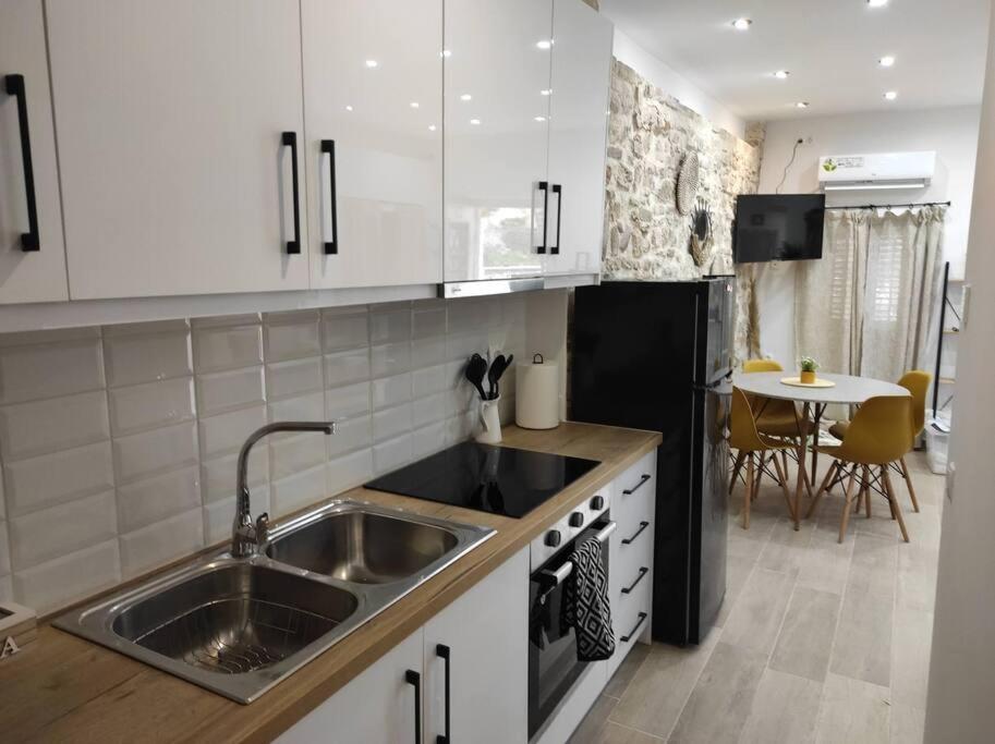 Garitsa Apartments Corfu  المظهر الخارجي الصورة